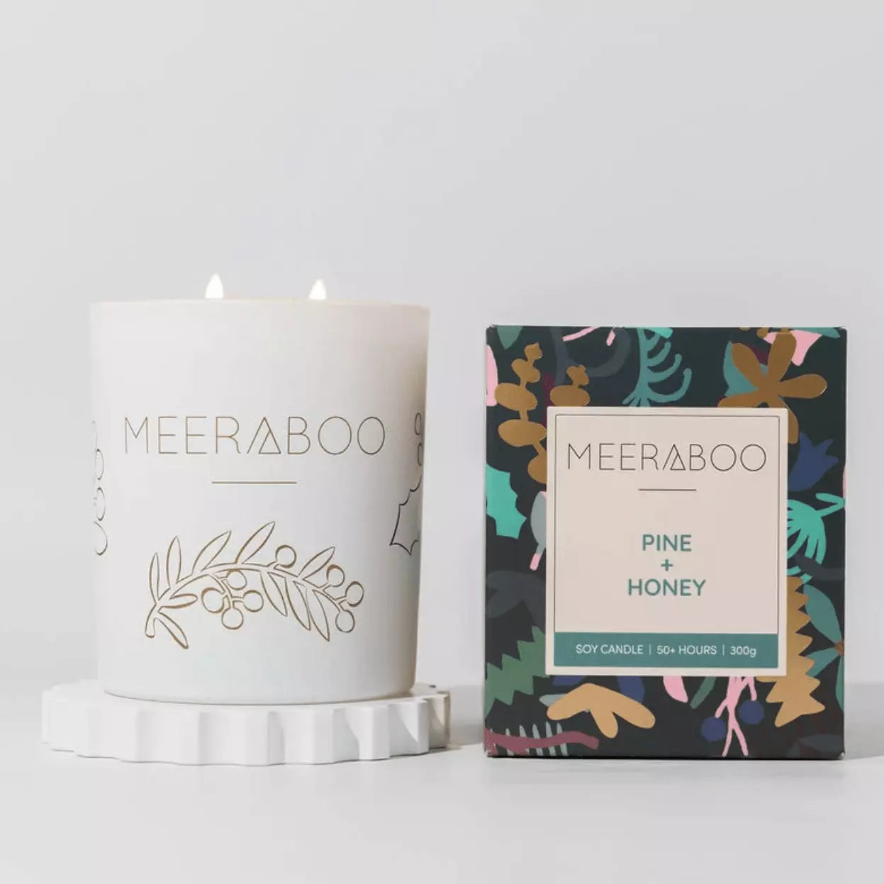 Meeraboo - Boxed Soy Candle - Pine + Honey.