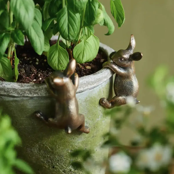 Hanging Bunny Decor Gold – High quality House of Dudley homewares