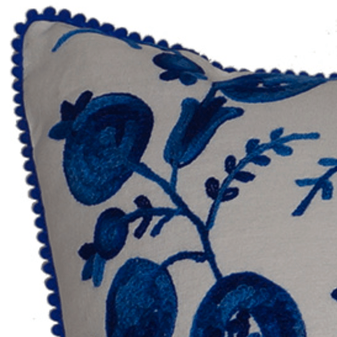 Pomegranate Cushion - White / Blue House of Dudley