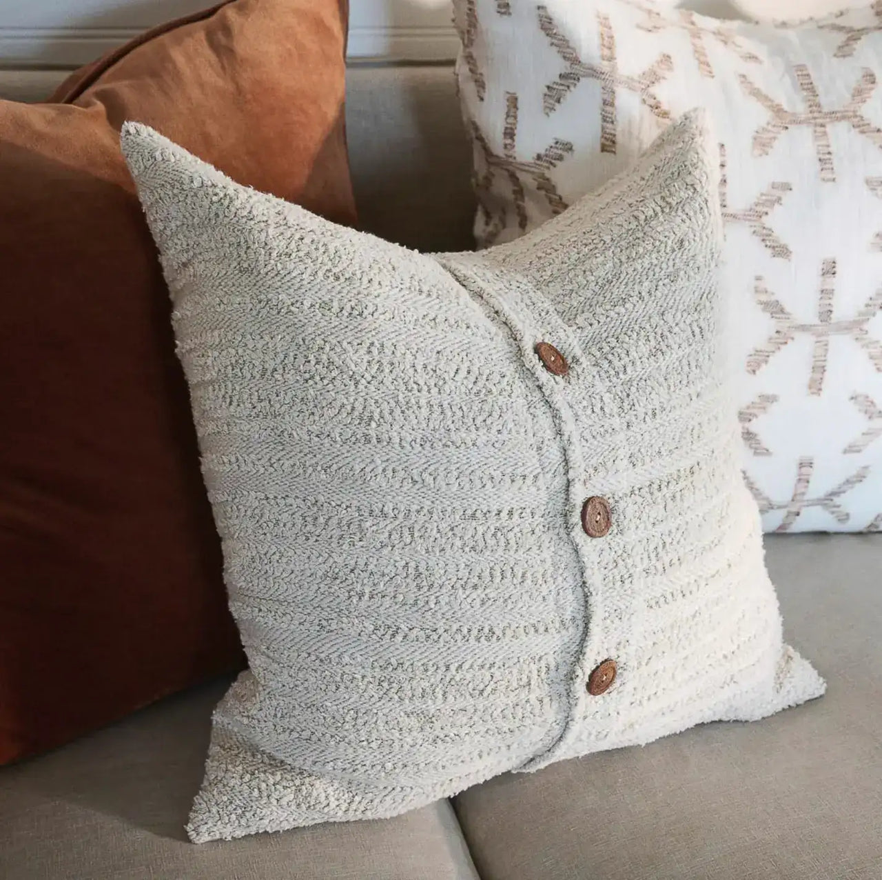 Afero Cushion - Soft Natural